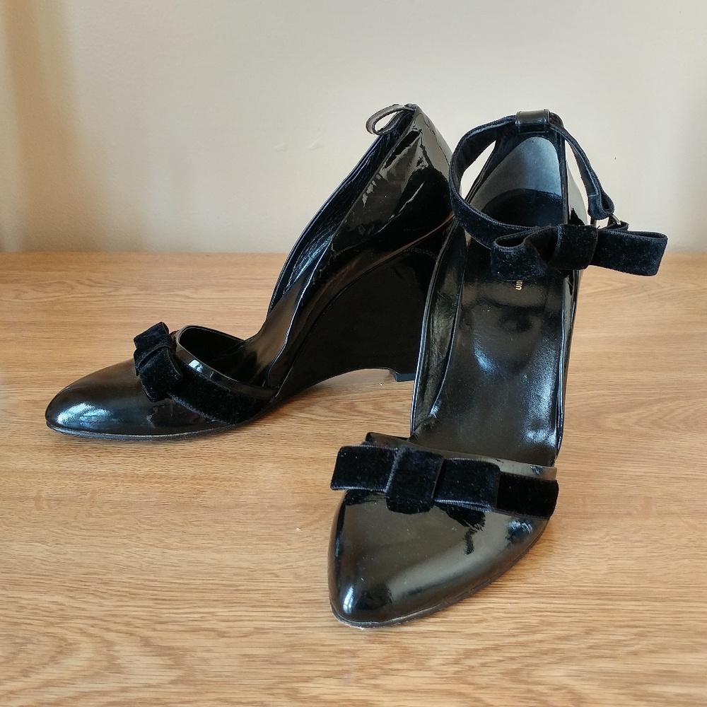 SALE!!! EVERYTHING MUST GO!!!Undercover Co Ltd Black Patent Leather Wedge sz 10